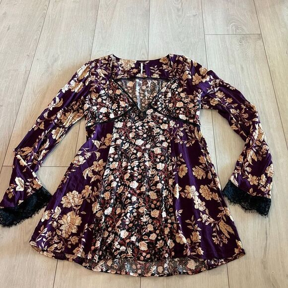 Free People Dresses & Skirts - Free People | Odette Floral Long Sleeve Tunic size m